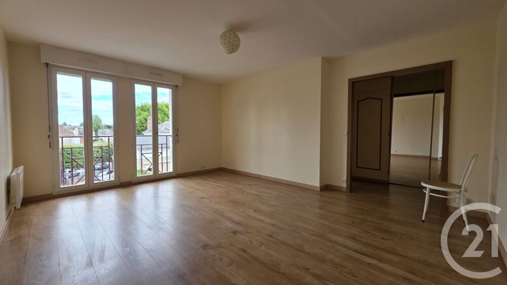 location Appartement - 3 pièce(s) - 69 m² Fontainebleau (77300)