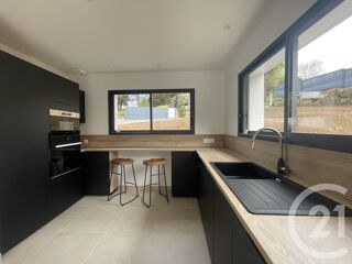  Maison � vendre 6 pi�ces 238 m�