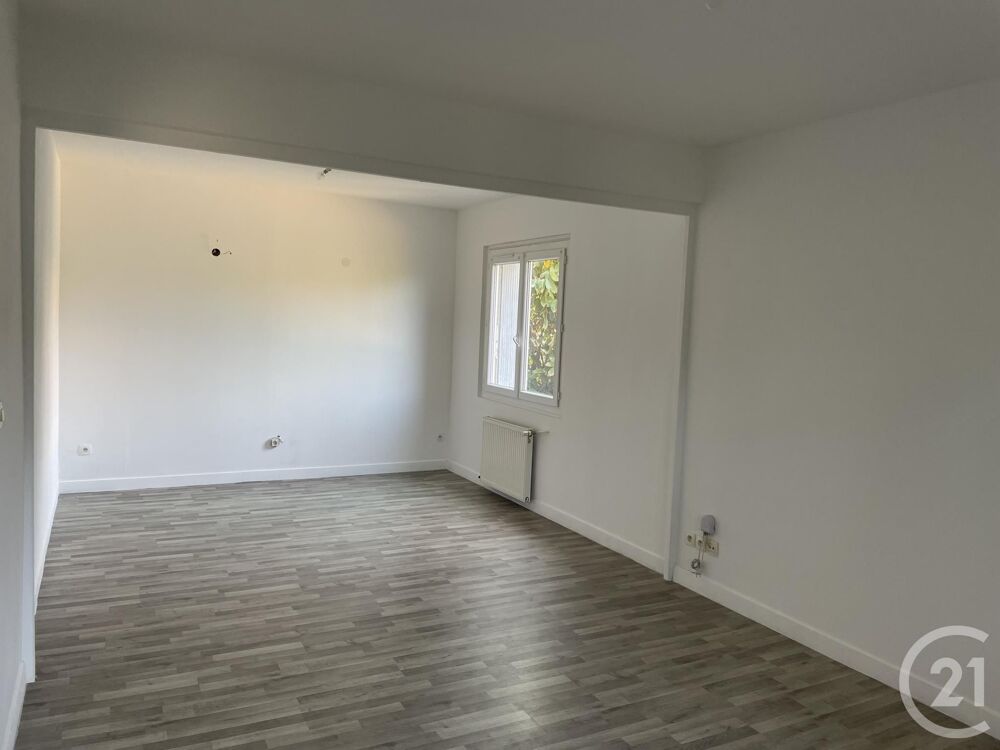 location Maison - 4 pièce(s) - 107 m² Montpon-Ménestérol (24700)