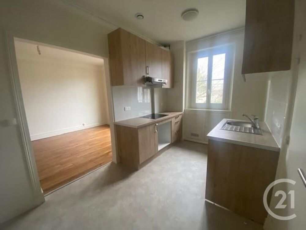 location Appartement - 3 pièce(s) - 70 m² Fontainebleau (77300)