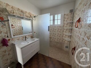  Maison � vendre 6 pi�ces 213 m�