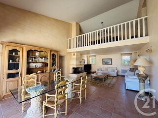  Maison � vendre 6 pi�ces 227 m�