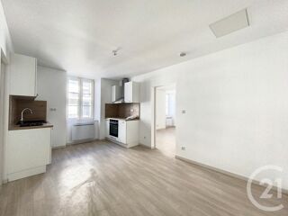  Appartement à louer 2 pièces 65 m²