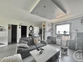  Maison  vendre 5 pices 101 m