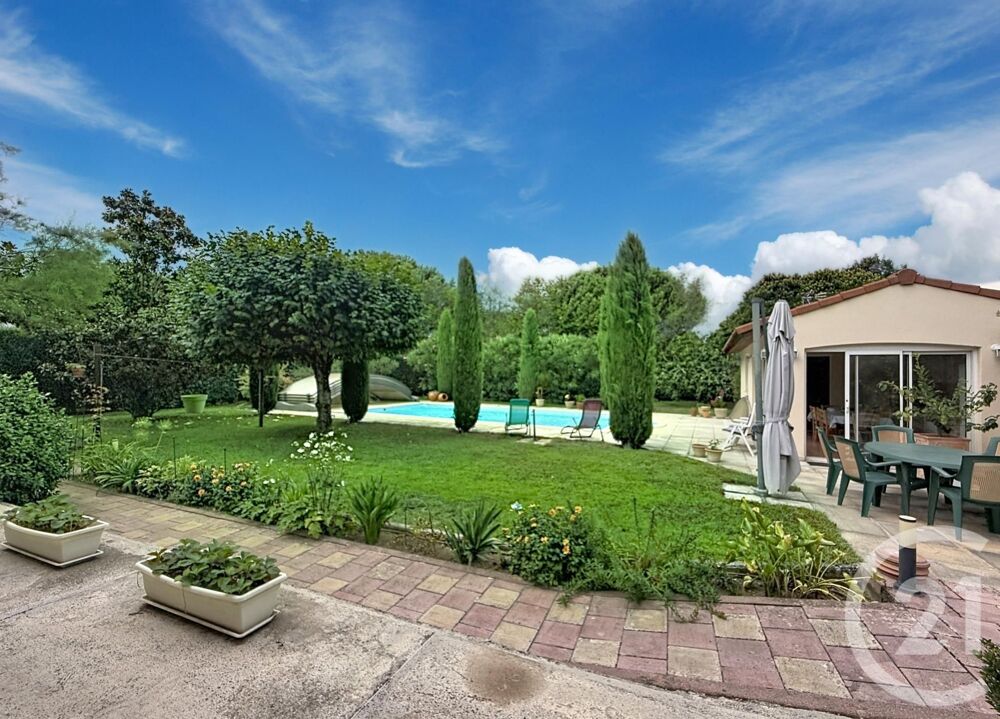 vente Maison - 6 pièce(s) - 334 m² Verniolle (09340)
