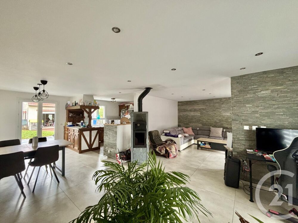vente Maison - 7 pièce(s) - 165 m² Puiseaux (45390)