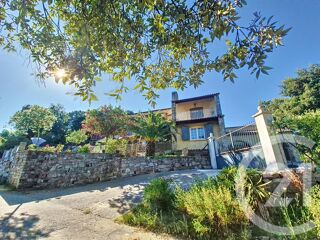  Maison � vendre 5 pi�ces 250 m�