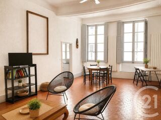  Appartement à louer 2 pièces 87 m²
