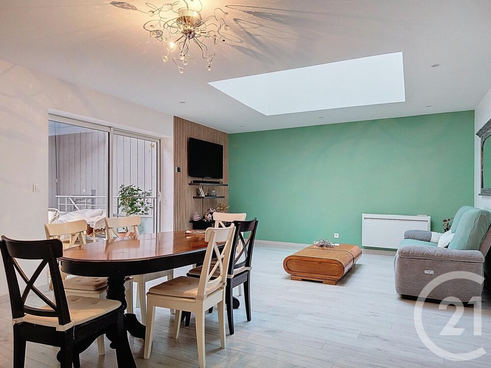 vente Maison - 5 pièce(s) - 277 m² Saint-Amadou (09100)