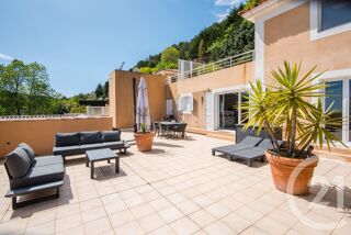  Appartement � vendre 3 pi�ces 302 m�