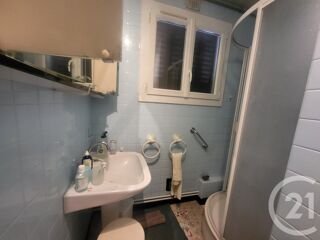  Immeuble � vendre 150 m�