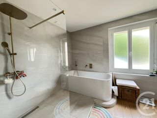  Maison à vendre 4 pièces 136 m²