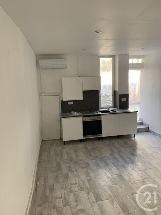  Maison à louer 3 pièces 61 m²
