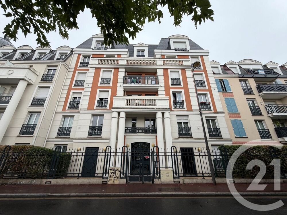 location Parking / Garage - 10 m² Le Blanc-Mesnil (93150)