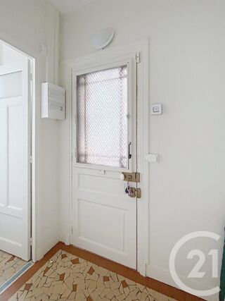  Appartement à louer 3 pièces 70 m²