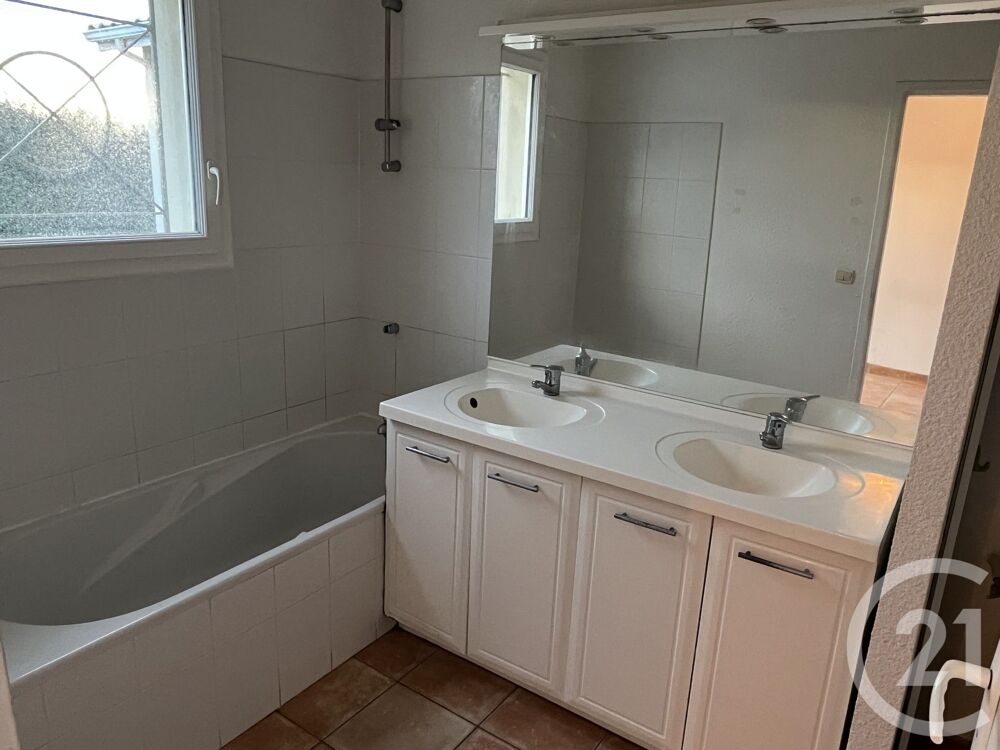 location Maison - 5 pièce(s) - 128 m² Le Pian-sur-Garonne (33490)