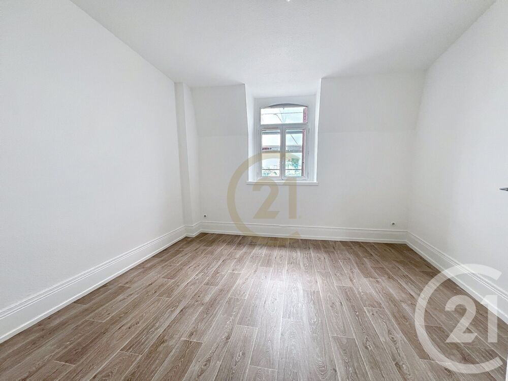 vente Appartement - 4 pièce(s) - 89 m² Belfort (90000)