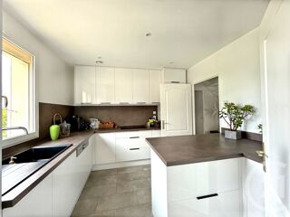  Maison � vendre 7 pi�ces 165 m�