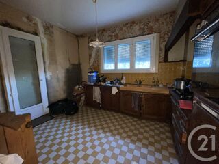  Maison � vendre 8 pi�ces 220 m�