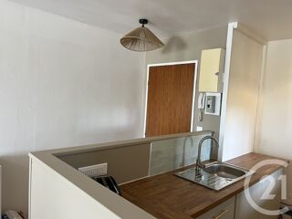  Appartement à louer 2 pièces 49 m²