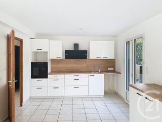  Maison à louer 5 pièces 126 m²
