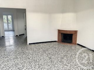  Appartement à louer 4 pièces 97 m²