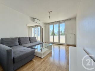  Appartement à louer 3 pièces 69 m²