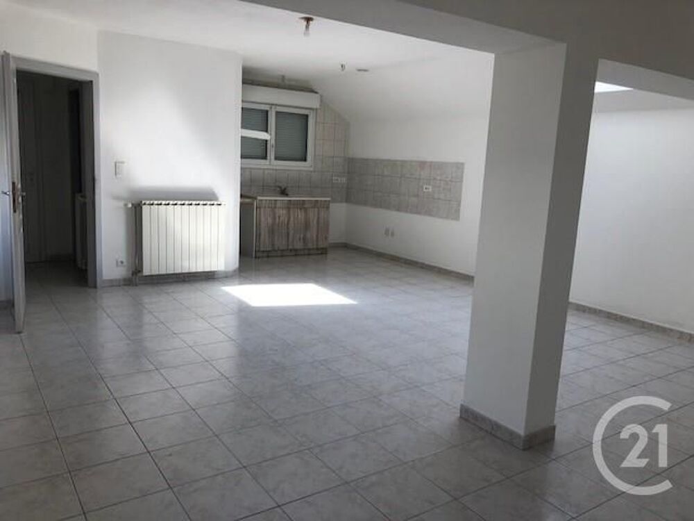 location Maison - 5 pièce(s) - 97 m² Exincourt (25400)
