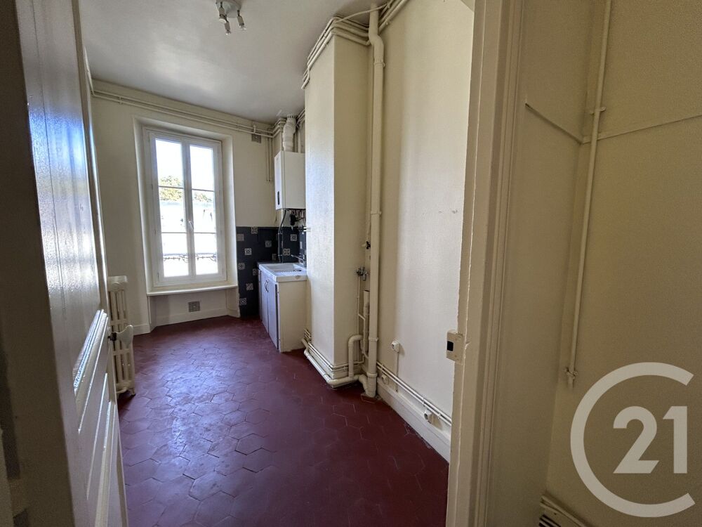 location Appartement - 3 pièce(s) - 62 m² Fontainebleau (77300)