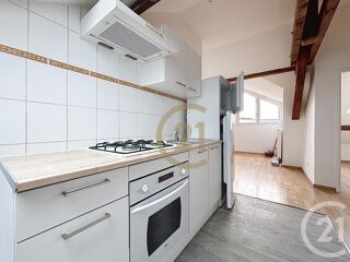  Appartement à louer 3 pièces 60 m²