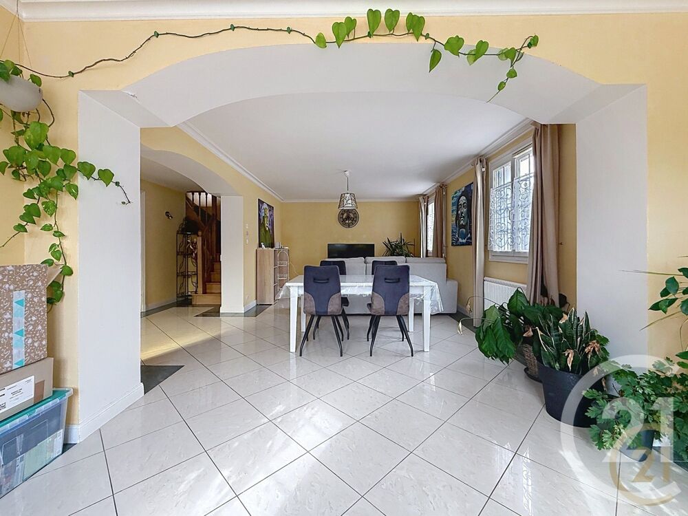 vente Maison - 6 pièce(s) - 126 m² Montville (76710)