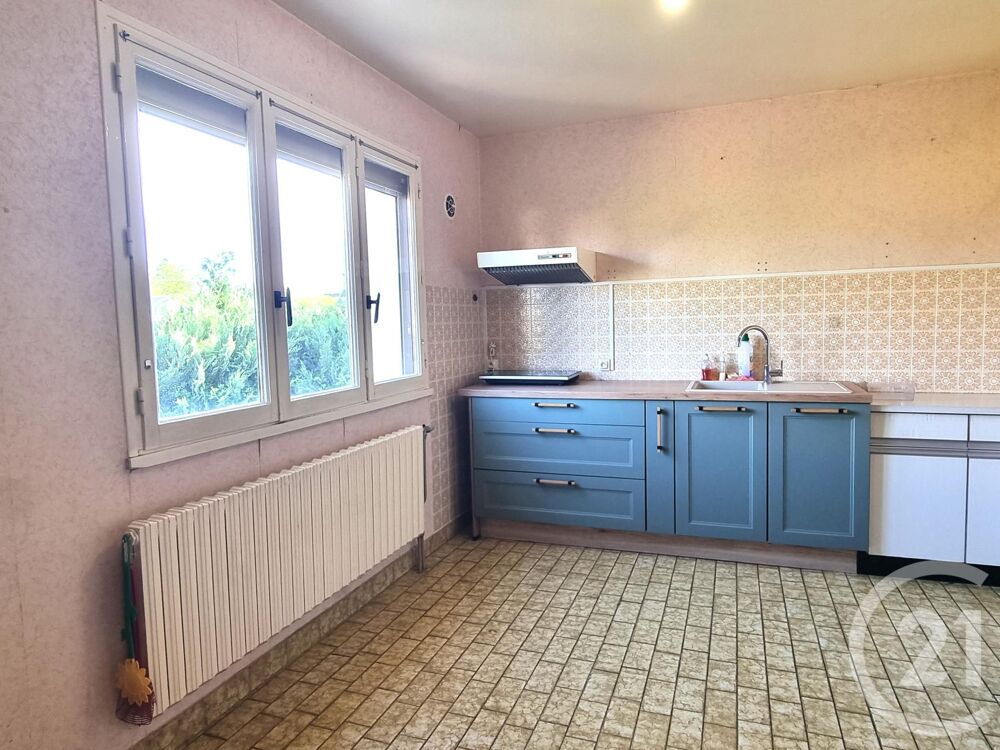 vente Maison - 6 pièce(s) - 250 m² Jalognes (18300)