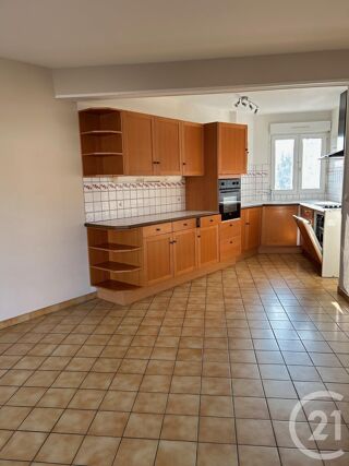  Appartement à louer 3 pièces 66 m²