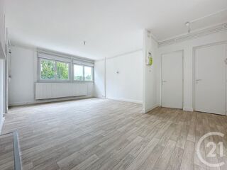  Appartement � louer 5 pi�ces 79 m�