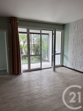  Appartement à louer 1 pièce 39 m²