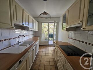  Appartement à louer 3 pièces 68 m² Fontenay aux roses