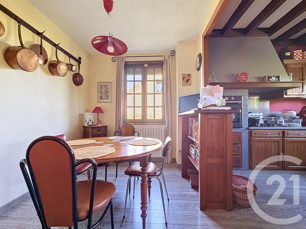 SAINT -POURCAIN-SUR-SIOULE Propriété de charme en parfai....