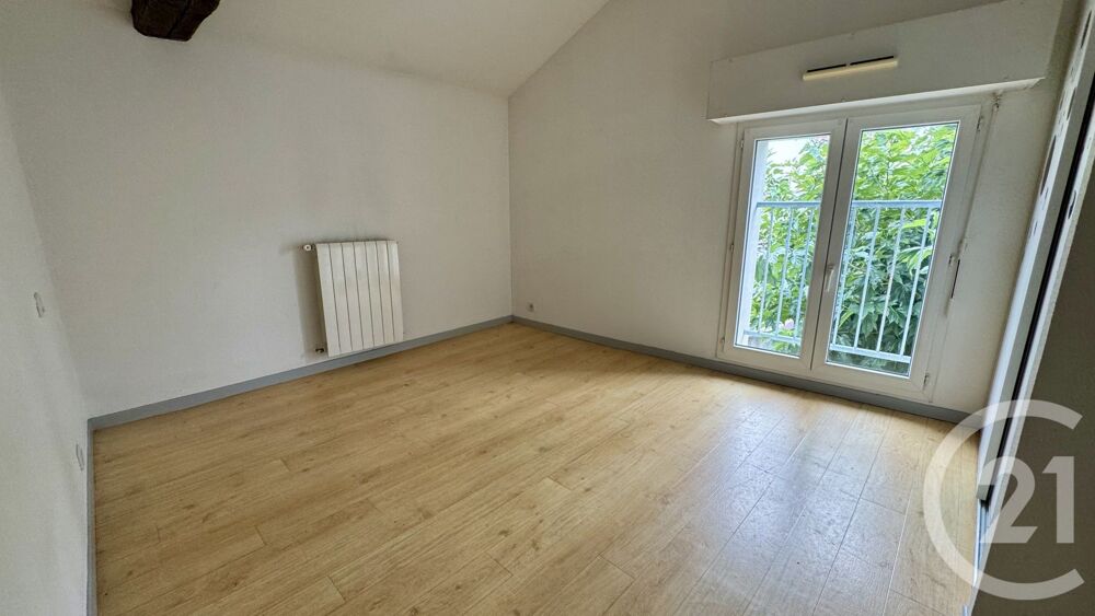 location Appartement - 4 pièce(s) - 81 m² Hagetmau (40700)