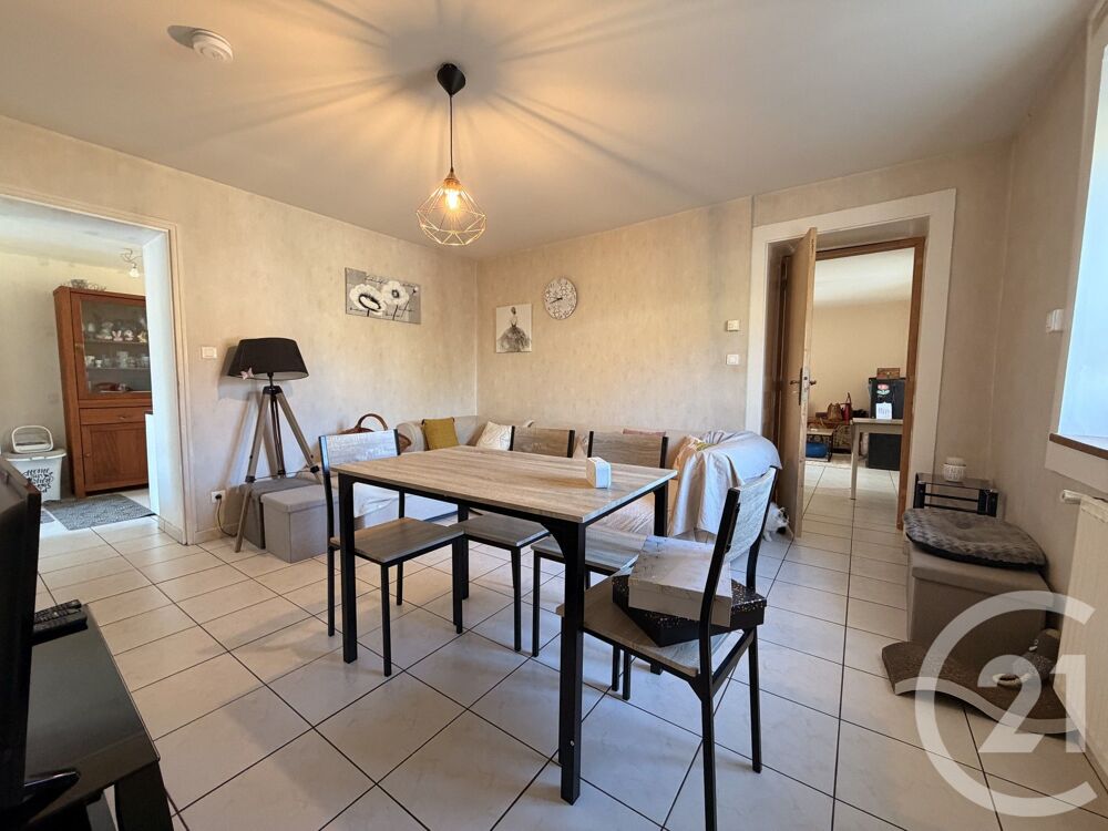 location Appartement - 3 pièce(s) - 78 m² Roche-lez-Beaupré (25220)