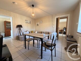  Appartement à louer 3 pièces 78 m²