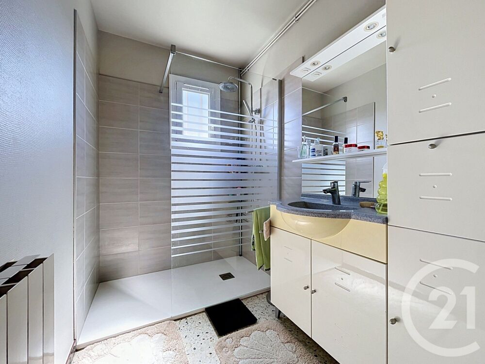 vente Maison - 4 pièce(s) - 113 m² Bagnols-sur-Cèze (30200)