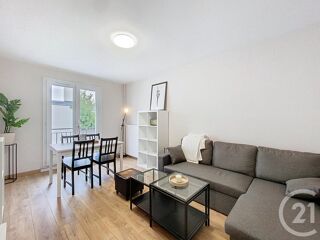  Appartement à louer 2 pièces 42 m²