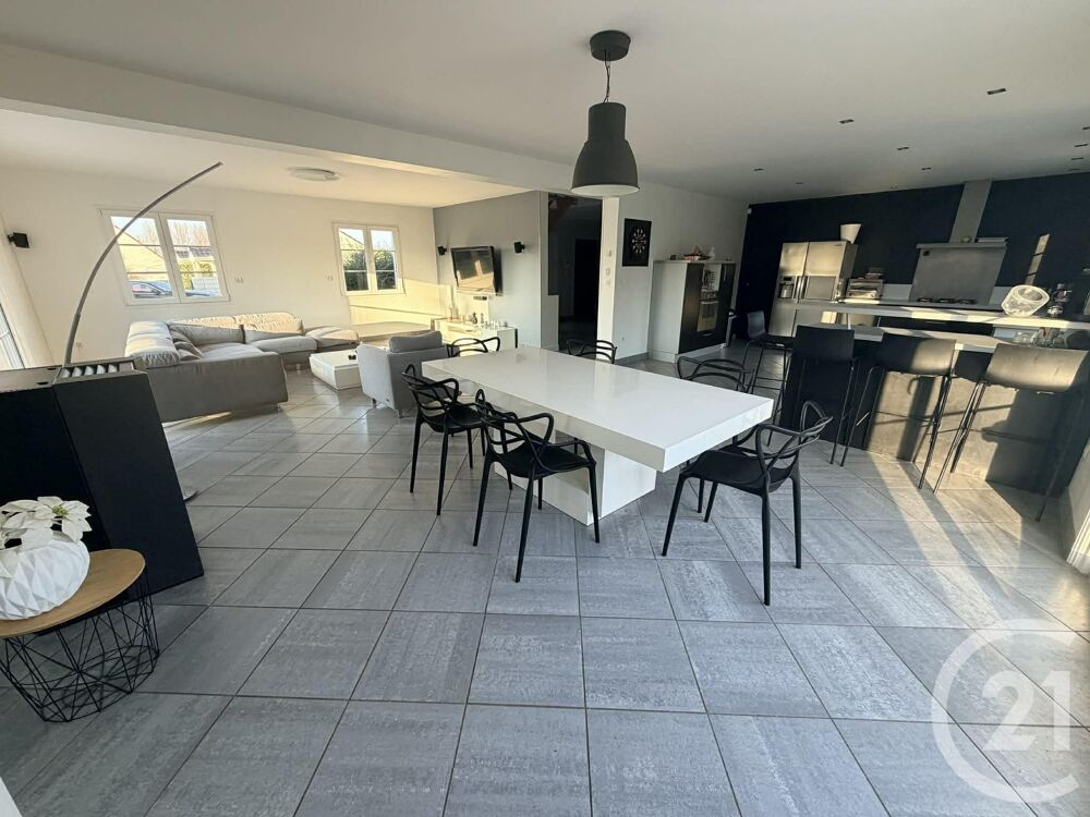 À vendre : Pavillon indépendant à Hardinghen D....