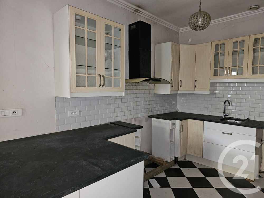 vente Maison - 6 pièce(s) - 231 m² Capvern (65130)