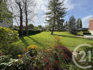  Appartement � vendre 5 pi�ces 87 m�