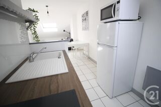 Appartement à louer 2 pièces 38 m²