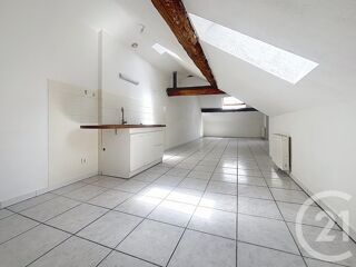  Appartement à louer 2 pièces 45 m²