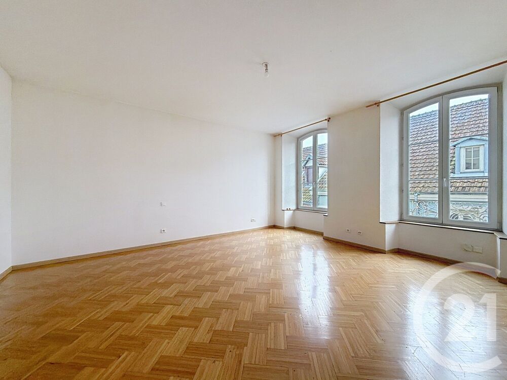 Situé au 2 étage d'une petite copropriété de seulement 3....