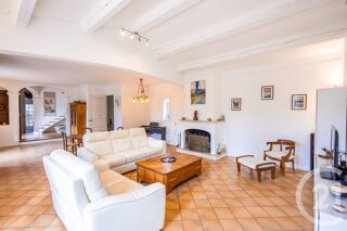  Maison à vendre 8 pièces 239 m²