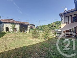  Maison  vendre 7 pices 210 m